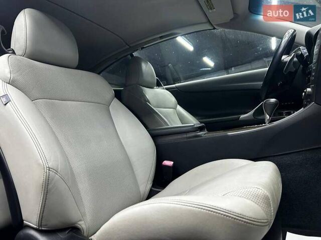 Синий Лексус ИС, объемом двигателя 2.5 л и пробегом 184 тыс. км за 13500 $, фото 23 на Automoto.ua