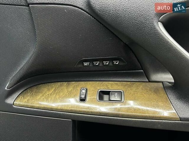 Синий Лексус ИС, объемом двигателя 2.5 л и пробегом 184 тыс. км за 13500 $, фото 18 на Automoto.ua