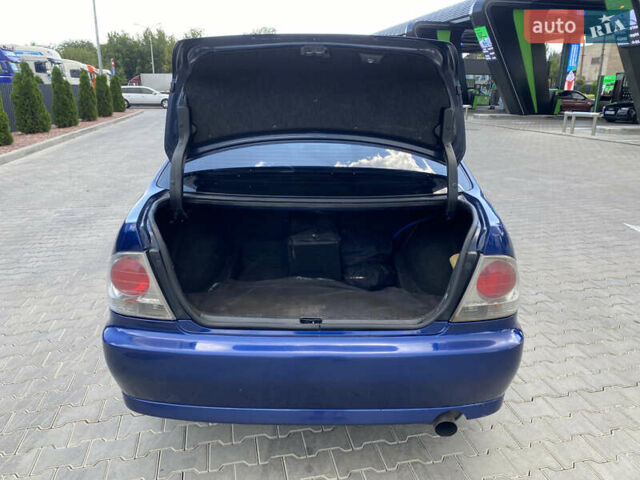 Лексус ИС 1999 в Одессе на Automoto.ua Синий Лексус ИС, объемом двигателя 1.99 л и пробегом 380 тыс. км за 5300 $, фото 5 на Automoto.ua