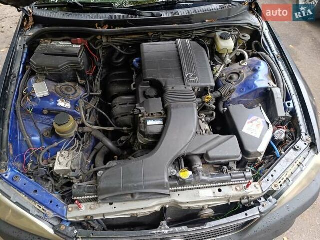 Синий Лексус ИС, объемом двигателя 1.99 л и пробегом 299 тыс. км за 3800 $, фото 7 на Automoto.ua