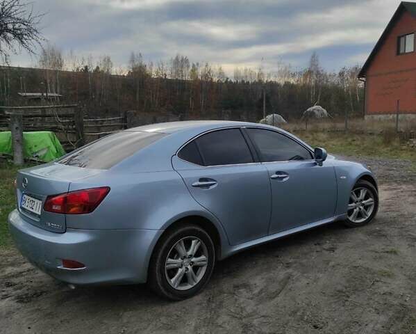 Синий Лексус ИС, объемом двигателя 2.23 л и пробегом 300 тыс. км за 5300 $, фото 4 на Automoto.ua
