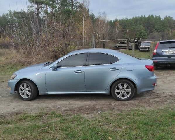 Синий Лексус ИС, объемом двигателя 2.23 л и пробегом 300 тыс. км за 5300 $, фото 3 на Automoto.ua