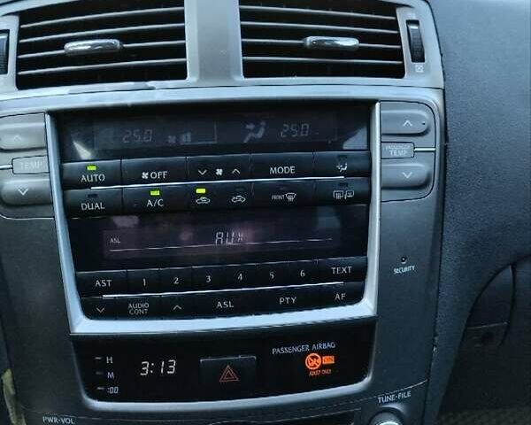 Синий Лексус ИС, объемом двигателя 2.23 л и пробегом 300 тыс. км за 5300 $, фото 8 на Automoto.ua