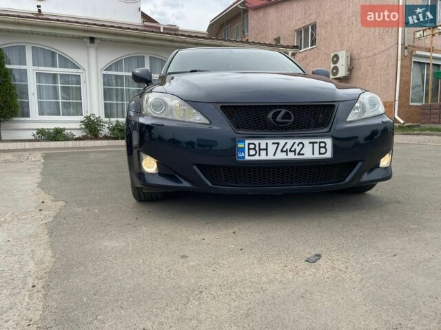 Синій Лексус ІС, об'ємом двигуна 2.5 л та пробігом 314 тис. км за 10800 $, фото 32 на Automoto.ua