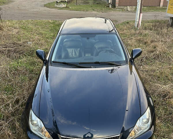 Синий Лексус ИС, объемом двигателя 2.23 л и пробегом 264 тыс. км за 7400 $, фото 8 на Automoto.ua