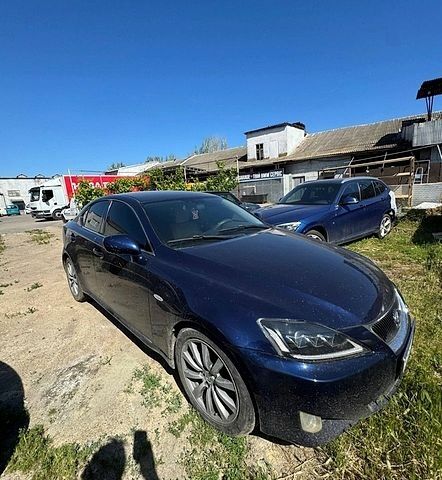 Синий Лексус ИС, объемом двигателя 2.23 л и пробегом 440 тыс. км за 4300 $, фото 1 на Automoto.ua