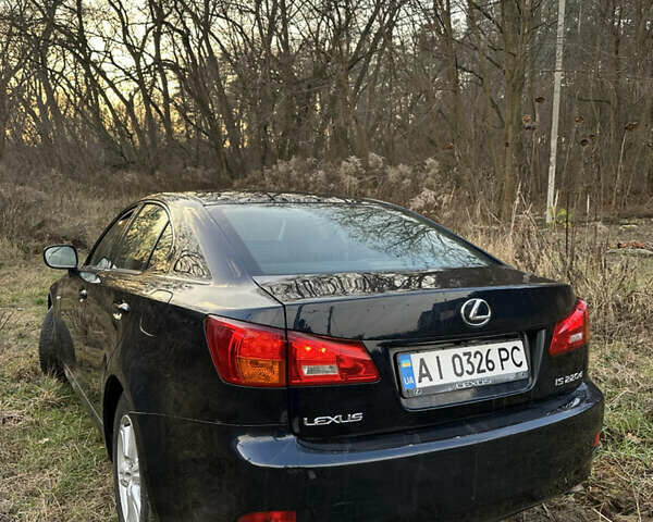 Синий Лексус ИС, объемом двигателя 2.23 л и пробегом 264 тыс. км за 7400 $, фото 2 на Automoto.ua