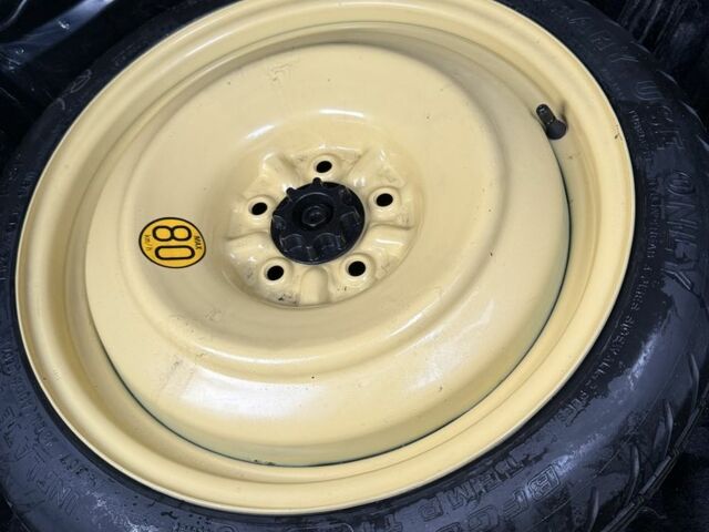 Синий Лексус ИС, объемом двигателя 2.2 л и пробегом 280 тыс. км за 4850 $, фото 12 на Automoto.ua