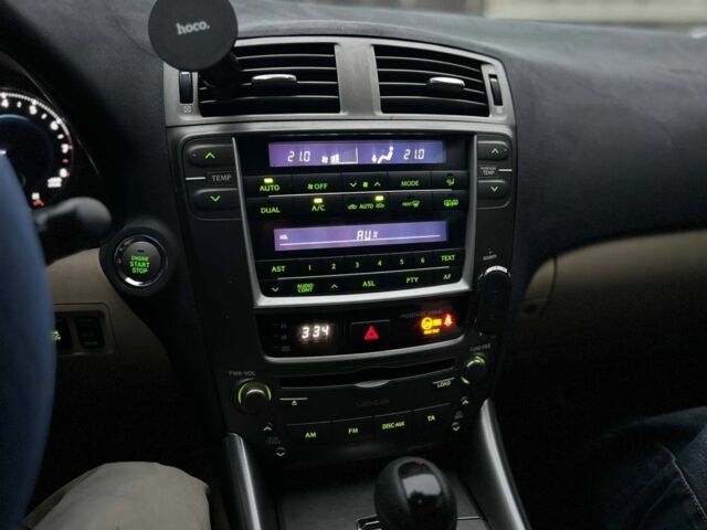 Синий Лексус ИС, объемом двигателя 2.5 л и пробегом 198 тыс. км за 6700 $, фото 18 на Automoto.ua