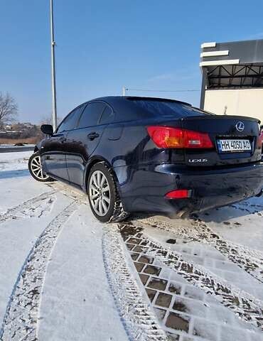 Синий Лексус ИС, объемом двигателя 3 л и пробегом 230 тыс. км за 9300 $, фото 4 на Automoto.ua