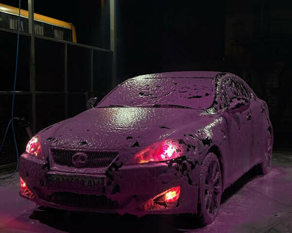 Синій Лексус ІС, об'ємом двигуна 2.23 л та пробігом 275 тис. км за 8500 $, фото 3 на Automoto.ua