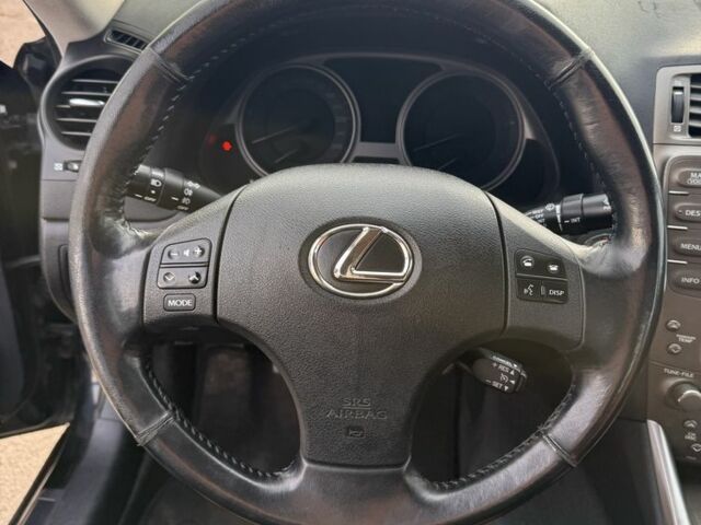 Синий Лексус ИС, объемом двигателя 2.2 л и пробегом 280 тыс. км за 4850 $, фото 7 на Automoto.ua