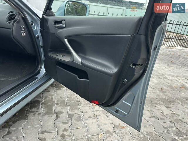 Синій Лексус ІС, об'ємом двигуна 2.2 л та пробігом 370 тис. км за 6499 $, фото 51 на Automoto.ua