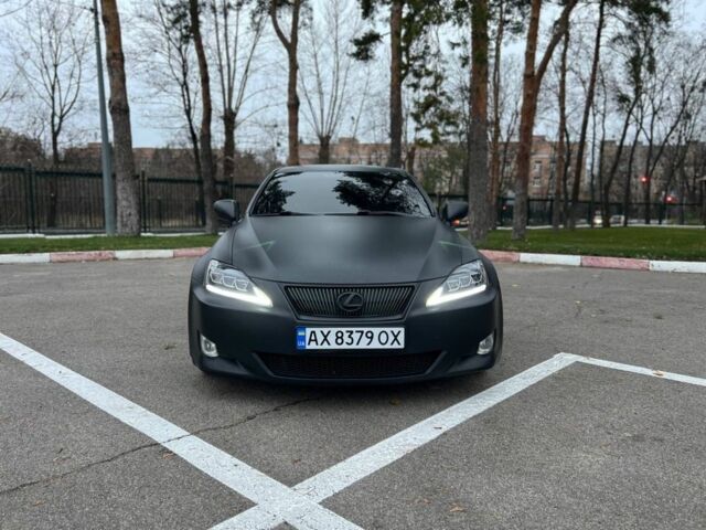Синий Лексус ИС, объемом двигателя 2.5 л и пробегом 198 тыс. км за 6700 $, фото 1 на Automoto.ua