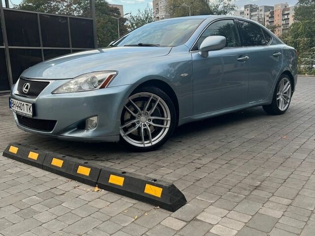 Синій Лексус ІС, об'ємом двигуна 3 л та пробігом 243 тис. км за 7300 $, фото 2 на Automoto.ua