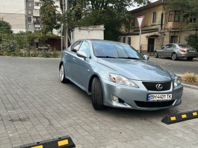 Синій Лексус ІС, об'ємом двигуна 3 л та пробігом 230 тис. км за 7300 $, фото 3 на Automoto.ua