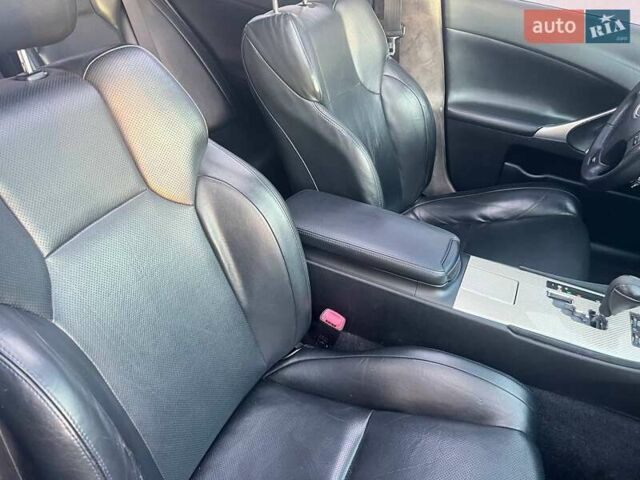 Синий Лексус ИС, объемом двигателя 4.97 л и пробегом 141 тыс. км за 24900 $, фото 49 на Automoto.ua