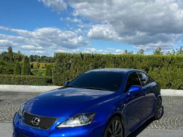 Синий Лексус ИС, объемом двигателя 4.97 л и пробегом 130 тыс. км за 10000 $, фото 3 на Automoto.ua