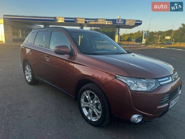 Синий Лексус ИС, объемом двигателя 2.23 л и пробегом 202 тыс. км за 7900 $, фото 7 на Automoto.ua