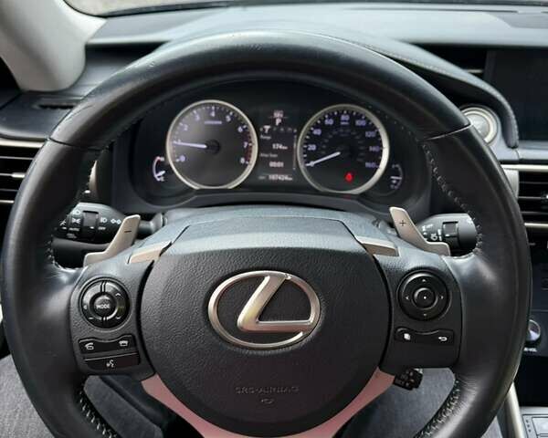 Синий Лексус ИС, объемом двигателя 2.5 л и пробегом 188 тыс. км за 15500 $, фото 17 на Automoto.ua