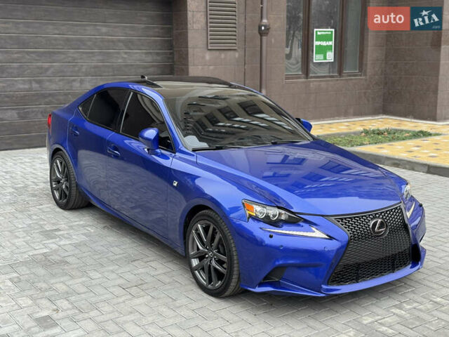Синий Лексус ИС, объемом двигателя 2.5 л и пробегом 149 тыс. км за 19000 $, фото 11 на Automoto.ua