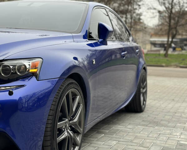 Синий Лексус ИС, объемом двигателя 2.5 л и пробегом 149 тыс. км за 19000 $, фото 14 на Automoto.ua