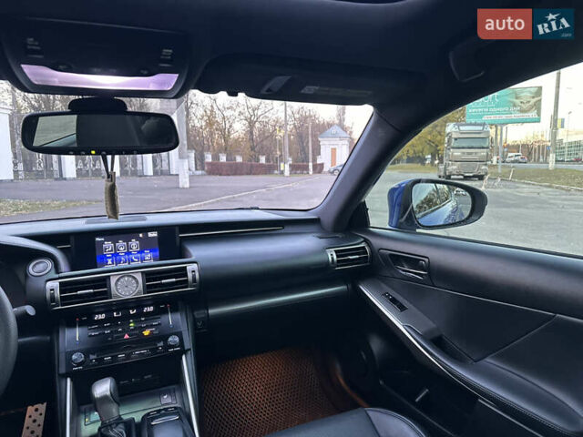 Синій Лексус ІС, об'ємом двигуна 2.5 л та пробігом 148 тис. км за 19500 $, фото 19 на Automoto.ua