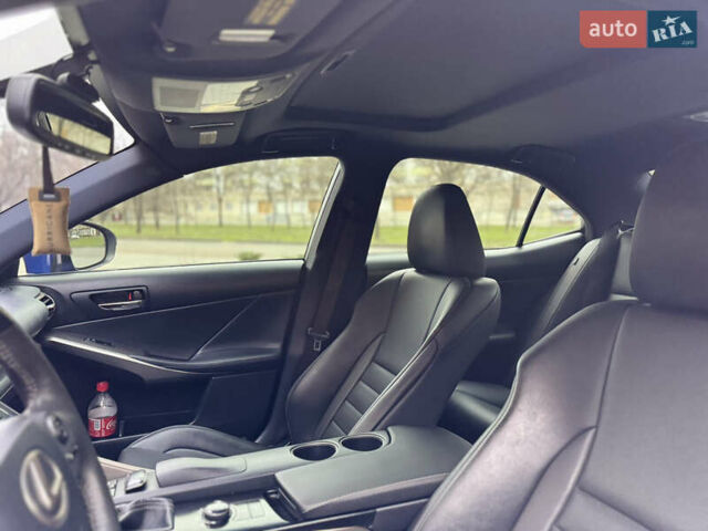 Синий Лексус ИС, объемом двигателя 2.5 л и пробегом 149 тыс. км за 19000 $, фото 24 на Automoto.ua