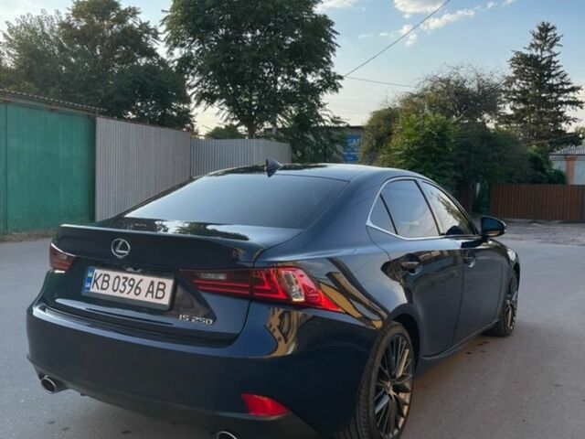Синій Лексус ІС, об'ємом двигуна 2.5 л та пробігом 200 тис. км за 15500 $, фото 10 на Automoto.ua