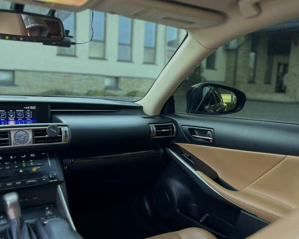 Синий Лексус ИС, объемом двигателя 2.5 л и пробегом 98 тыс. км за 17350 $, фото 36 на Automoto.ua