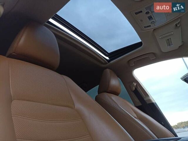 Синій Лексус ІС, об'ємом двигуна 2.5 л та пробігом 98 тис. км за 16300 $, фото 13 на Automoto.ua
