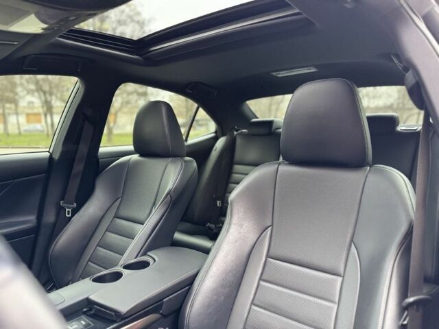 Синій Лексус ІС, об'ємом двигуна 2.5 л та пробігом 141 тис. км за 19000 $, фото 19 на Automoto.ua