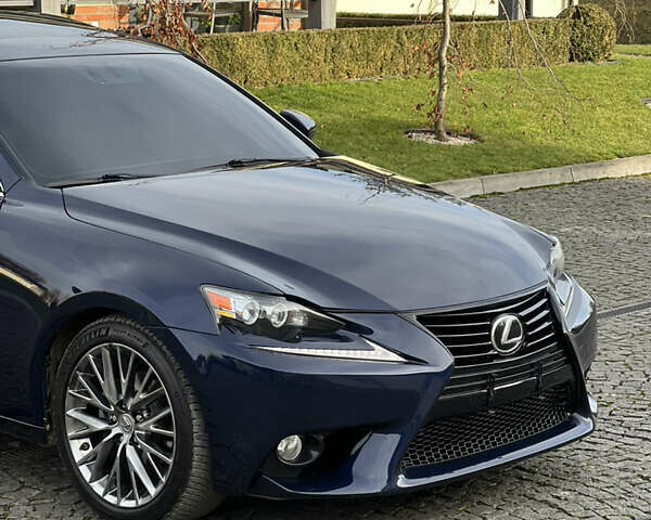 Синий Лексус ИС, объемом двигателя 2.5 л и пробегом 98 тыс. км за 16499 $, фото 7 на Automoto.ua