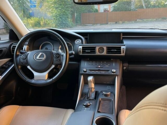 Синій Лексус ІС, об'ємом двигуна 2.5 л та пробігом 200 тис. км за 15500 $, фото 14 на Automoto.ua