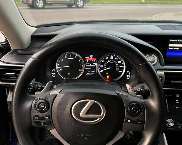 Синий Лексус ИС, объемом двигателя 2 л и пробегом 170 тыс. км за 16700 $, фото 9 на Automoto.ua