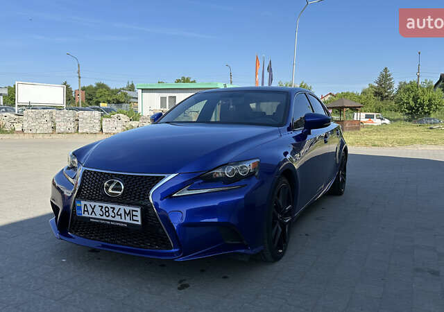 Синий Лексус ИС, объемом двигателя 2 л и пробегом 132 тыс. км за 21000 $, фото 5 на Automoto.ua