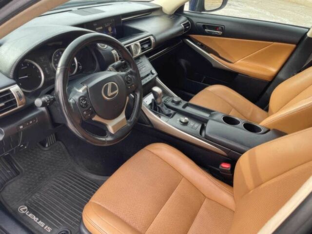 Синій Лексус ІС, об'ємом двигуна 2.5 л та пробігом 71 тис. км за 5900 $, фото 8 на Automoto.ua