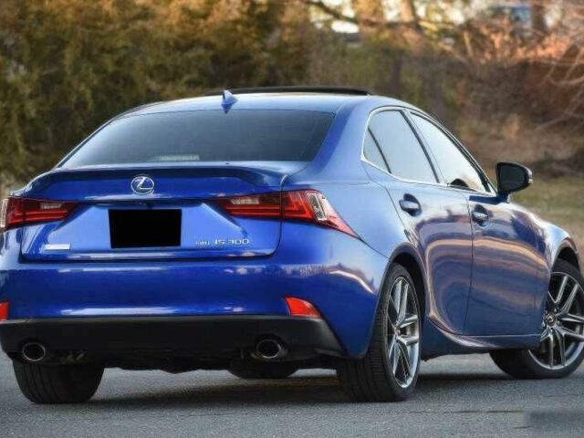 Синий Лексус ИС, объемом двигателя 3.5 л и пробегом 99 тыс. км за 11100 $, фото 2 на Automoto.ua