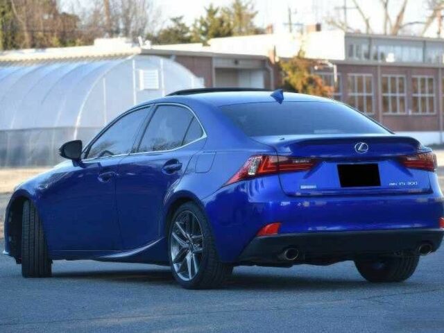 Синий Лексус ИС, объемом двигателя 3.5 л и пробегом 99 тыс. км за 11100 $, фото 4 на Automoto.ua