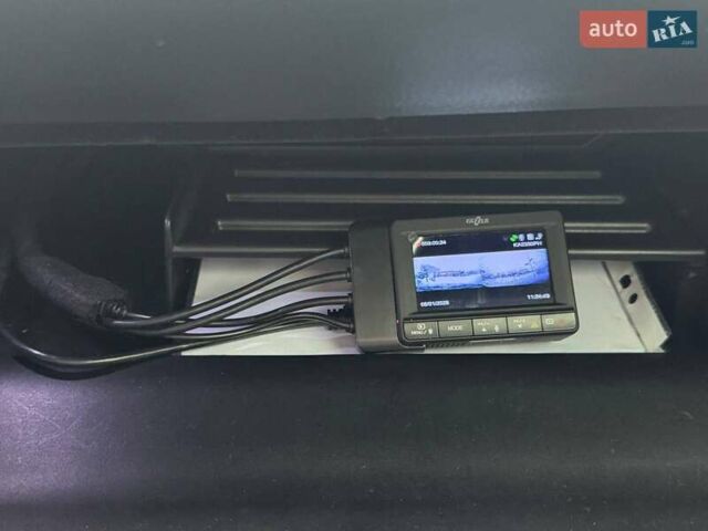 Синий Лексус ИС, объемом двигателя 2 л и пробегом 67 тыс. км за 23500 $, фото 21 на Automoto.ua