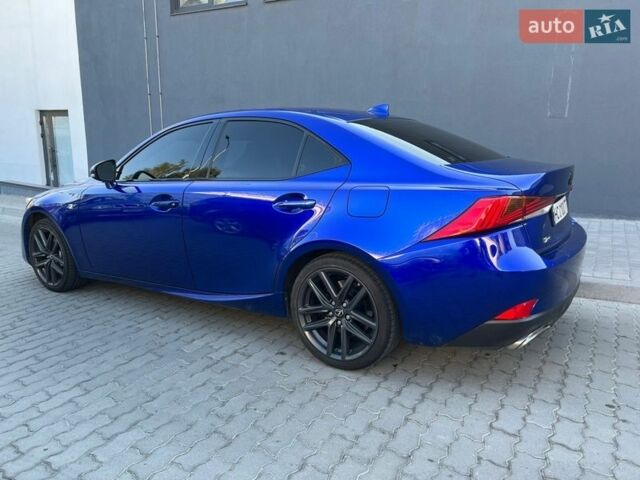 Синий Лексус ИС, объемом двигателя 2 л и пробегом 97 тыс. км за 23500 $, фото 5 на Automoto.ua