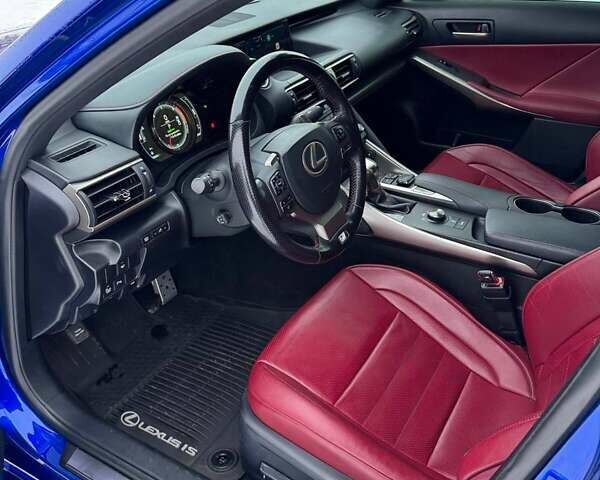 Синий Лексус ИС, объемом двигателя 2 л и пробегом 67 тыс. км за 23500 $, фото 7 на Automoto.ua