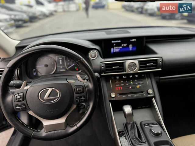 Синий Лексус ИС, объемом двигателя 2 л и пробегом 130 тыс. км за 18500 $, фото 14 на Automoto.ua