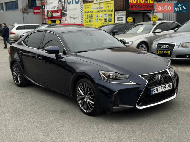Синий Лексус ИС, объемом двигателя 2 л и пробегом 130 тыс. км за 18500 $, фото 1 на Automoto.ua