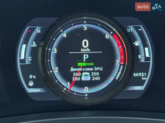Синий Лексус ИС, объемом двигателя 2 л и пробегом 67 тыс. км за 23500 $, фото 22 на Automoto.ua