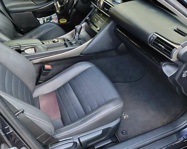 Лексус ИС 2018 в Львове на Automoto.ua Синий Лексус ИС, объемом двигателя 2.5 л и пробегом 247 тыс. км за 26878 $, фото 15 на Automoto.ua