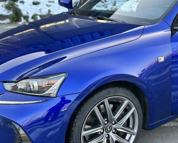 Синий Лексус ИС, объемом двигателя 2 л и пробегом 92 тыс. км за 25500 $, фото 8 на Automoto.ua