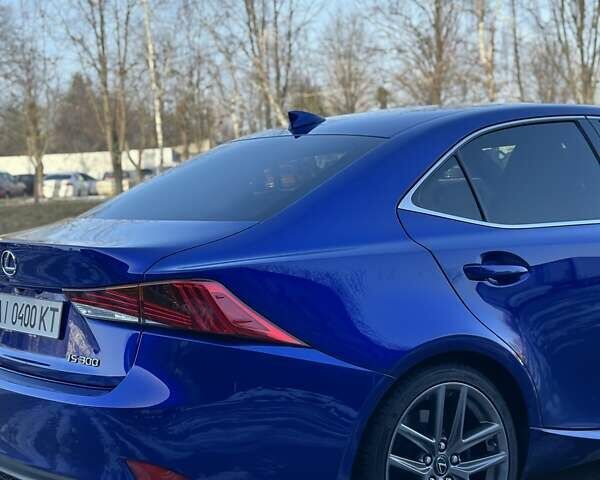 Синий Лексус ИС, объемом двигателя 2 л и пробегом 92 тыс. км за 25500 $, фото 4 на Automoto.ua