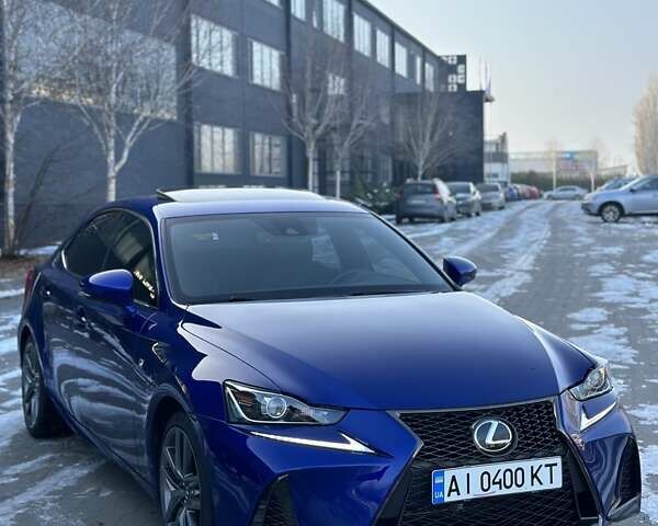 Синий Лексус ИС, объемом двигателя 2 л и пробегом 92 тыс. км за 25500 $, фото 2 на Automoto.ua