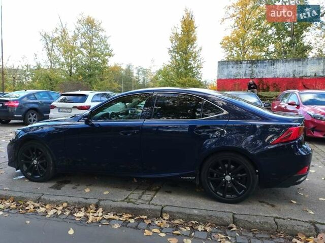 Лексус ИС 2018 в Львове на Automoto.ua Синий Лексус ИС, объемом двигателя 2.5 л и пробегом 247 тыс. км за 26878 $, фото 3 на Automoto.ua